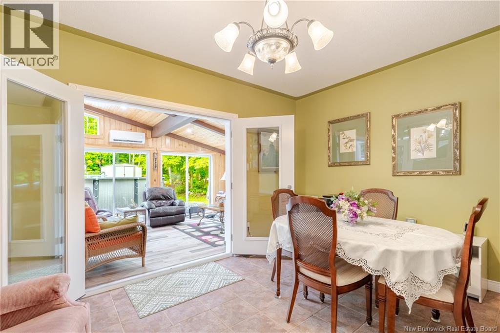 45 Mountain View Crescent - 15
