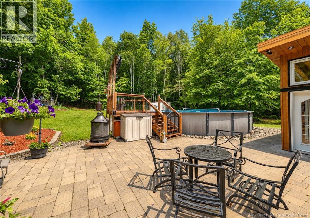 45 Mountain View Crescent - 43