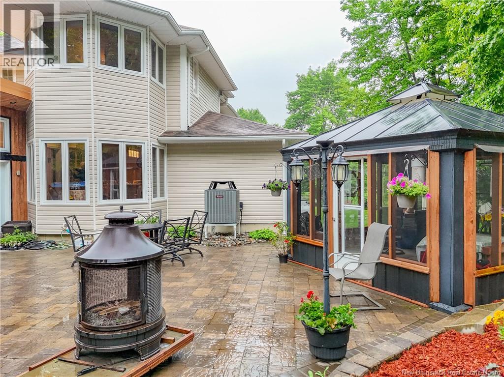 45 Mountain View Crescent - 39