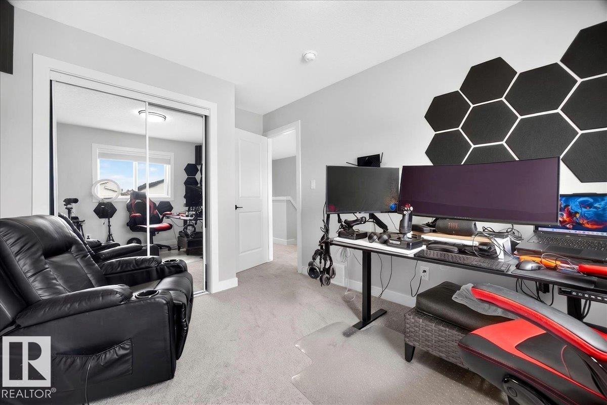 424 Black Stone LI - 33