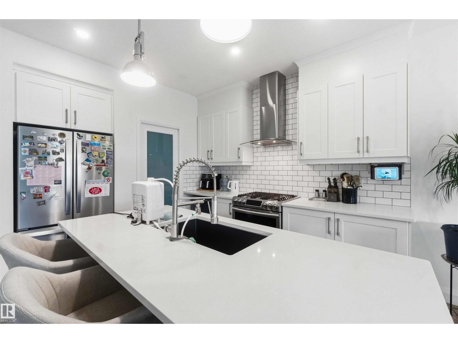 9323 223 ST NW - 12