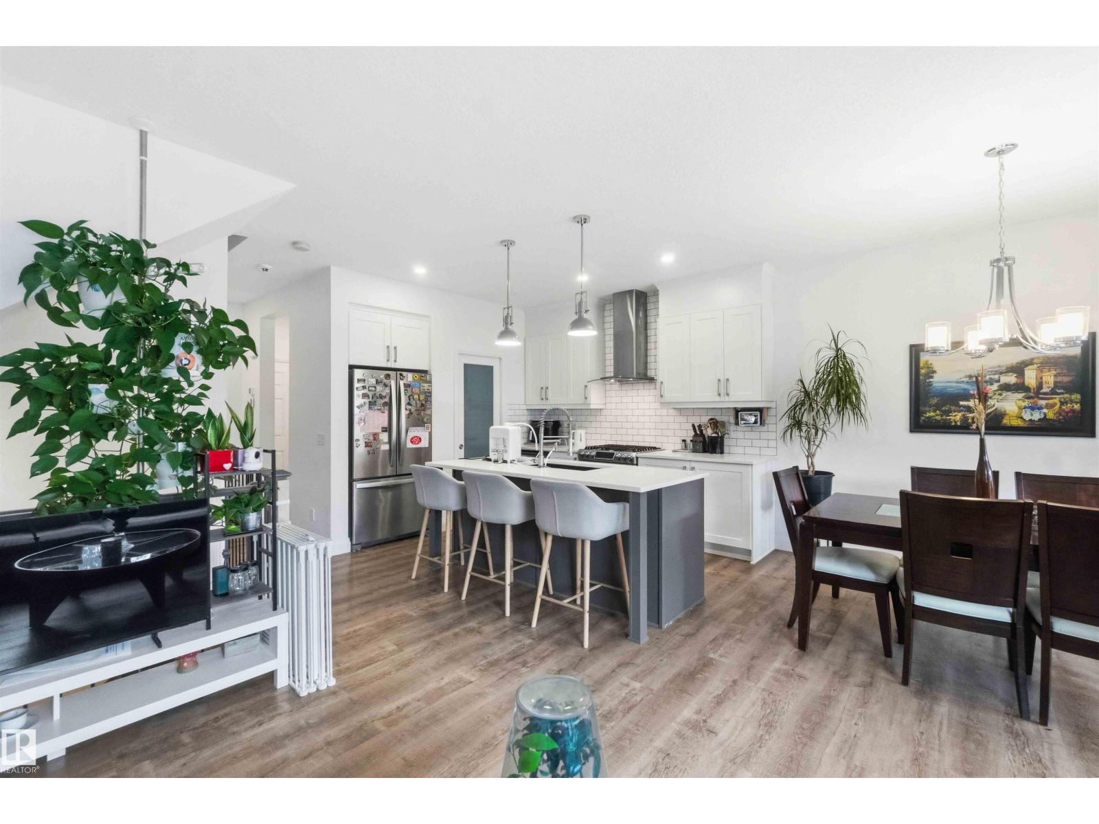 9323 223 ST NW - 18