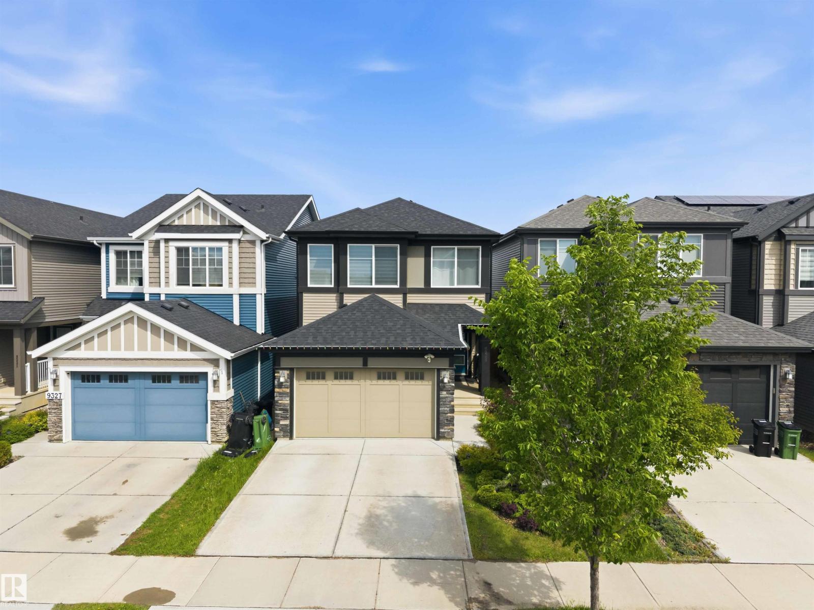 9323 223 ST NW - 41