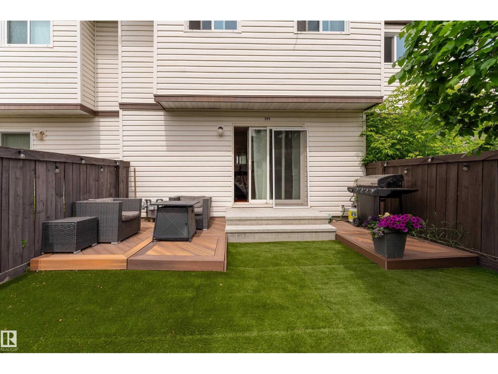 747 CLAREVIEW RD NW - 24