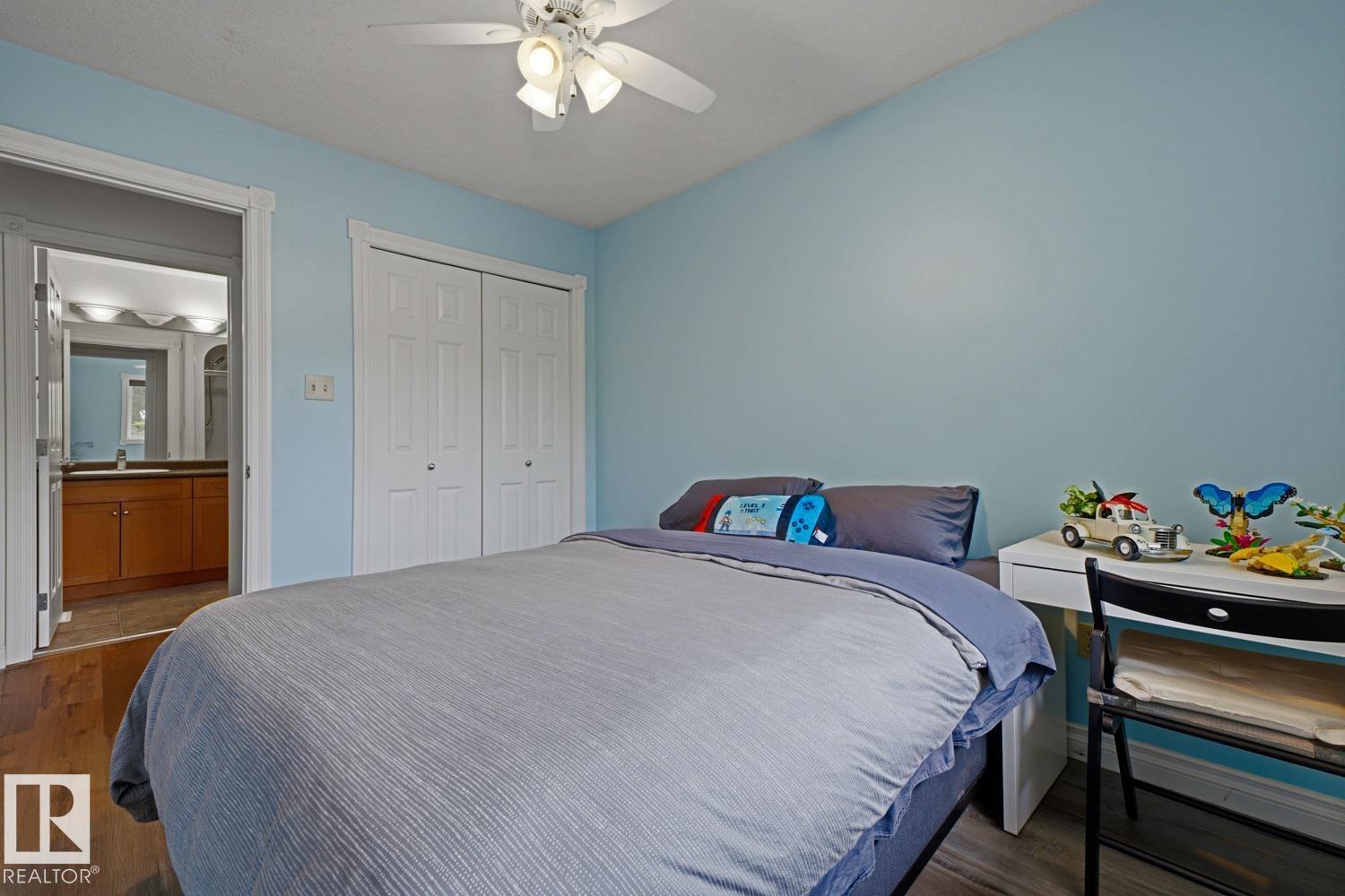 10728 71 AV NW - 24