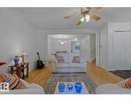 10728 71 Av Nw, Edmonton, AB T6E0X6 Photo 11