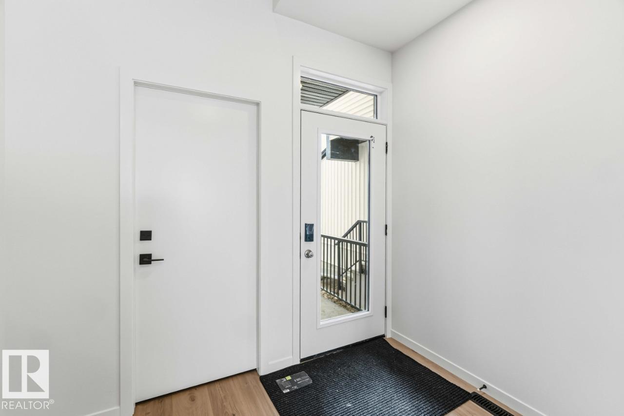 22522 83A AV NW - 2