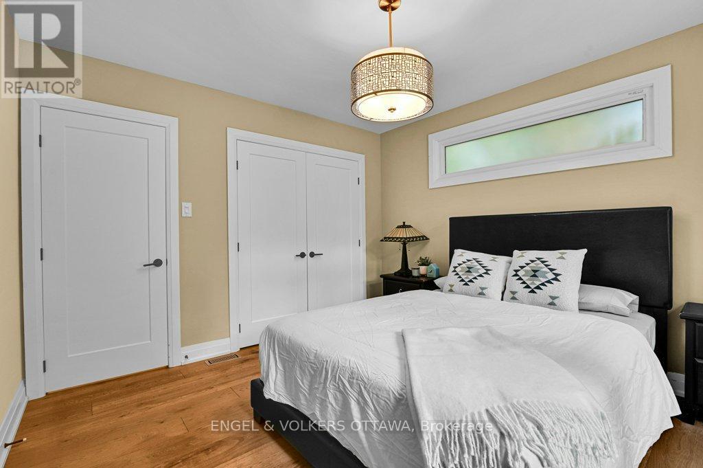3 Bed, 2 Bath House for Sale in Ottawa – 580 THESSALY CIRCLE, Ottawa – MLS# X13462258 - Image 22