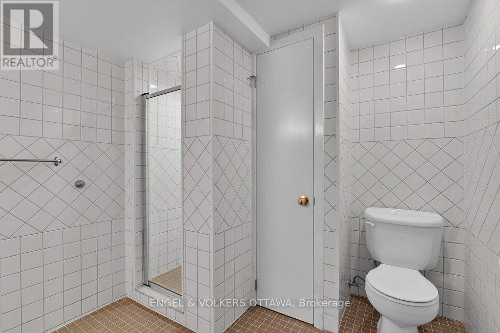 3 Bed, 2 Bath House for Sale in Ottawa – 580 THESSALY CIRCLE, Ottawa – MLS# X13462258 - Image 30