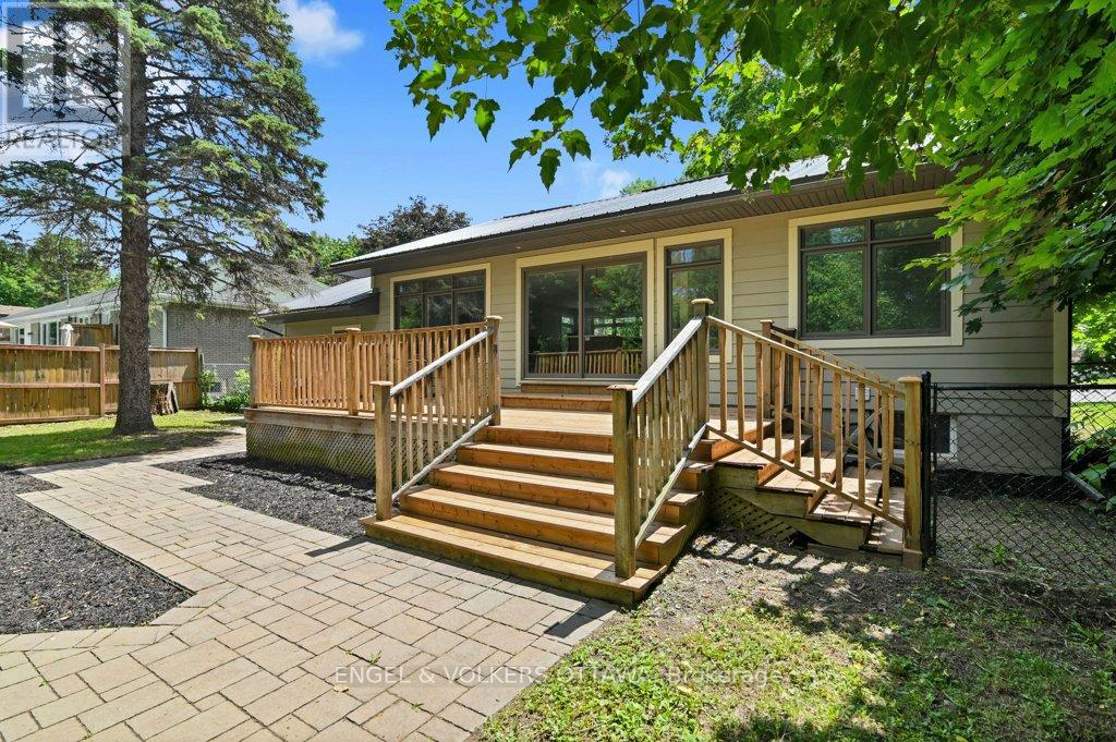 3 Bed, 2 Bath House for Sale in Ottawa – 580 THESSALY CIRCLE, Ottawa – MLS# X13462258 - Image 34