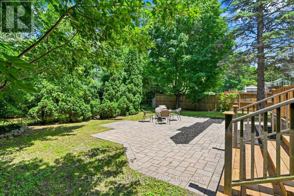 3 Bed, 2 Bath House for Sale in Ottawa – 580 THESSALY CIRCLE, Ottawa – MLS# X13462258 - Image 37