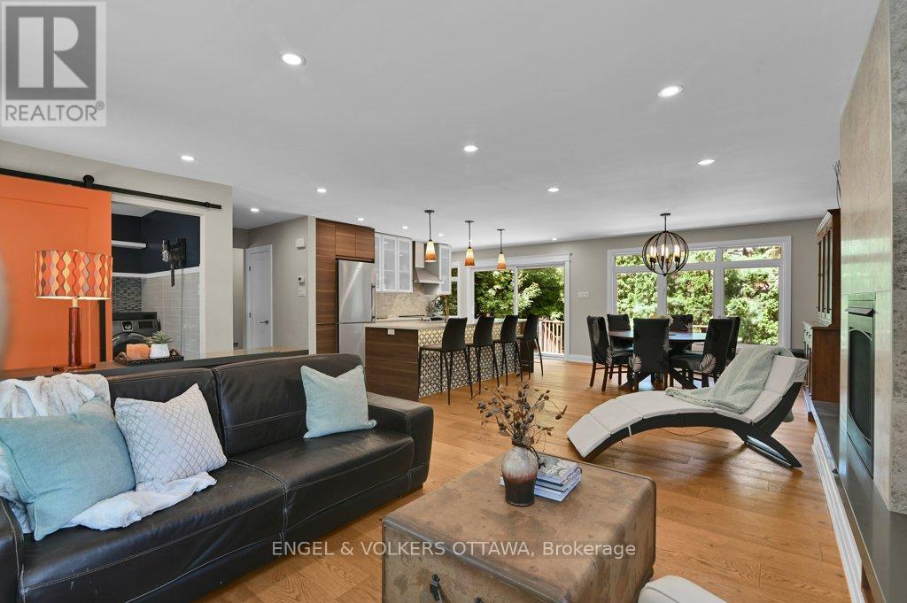 3 Bed, 2 Bath House for Sale in Ottawa – 580 THESSALY CIRCLE, Ottawa – MLS# X13462258 - Image 9