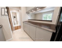 214 - 270 Brittany Drive, Ottawa, ON K1K4M3 Photo 6