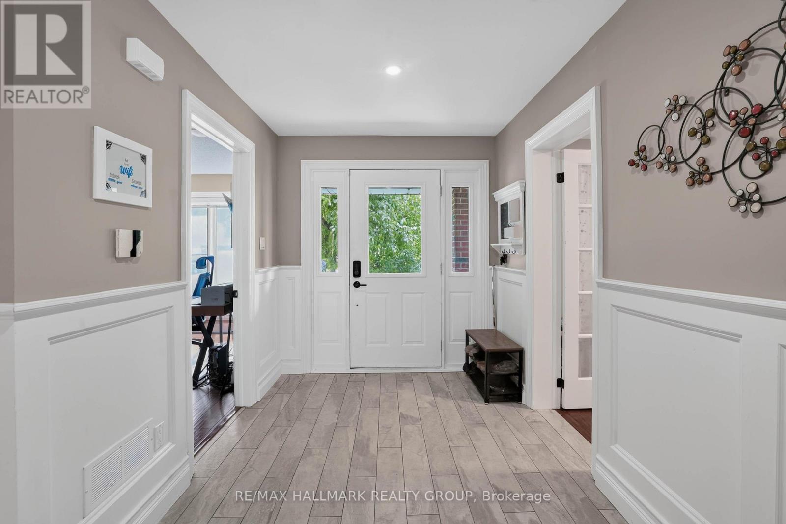 6 Bed, 6 Bath House for Sale in Ottawa – 3809 ALDERWOOD STREET, Ottawa – MLS# X13462498 - Image 16
