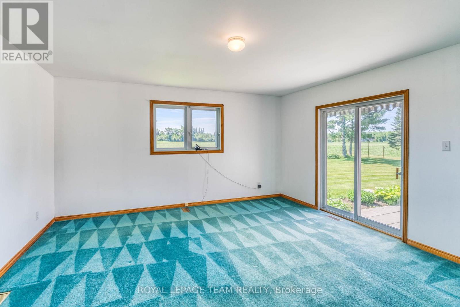 399 RAE ROAD - 23