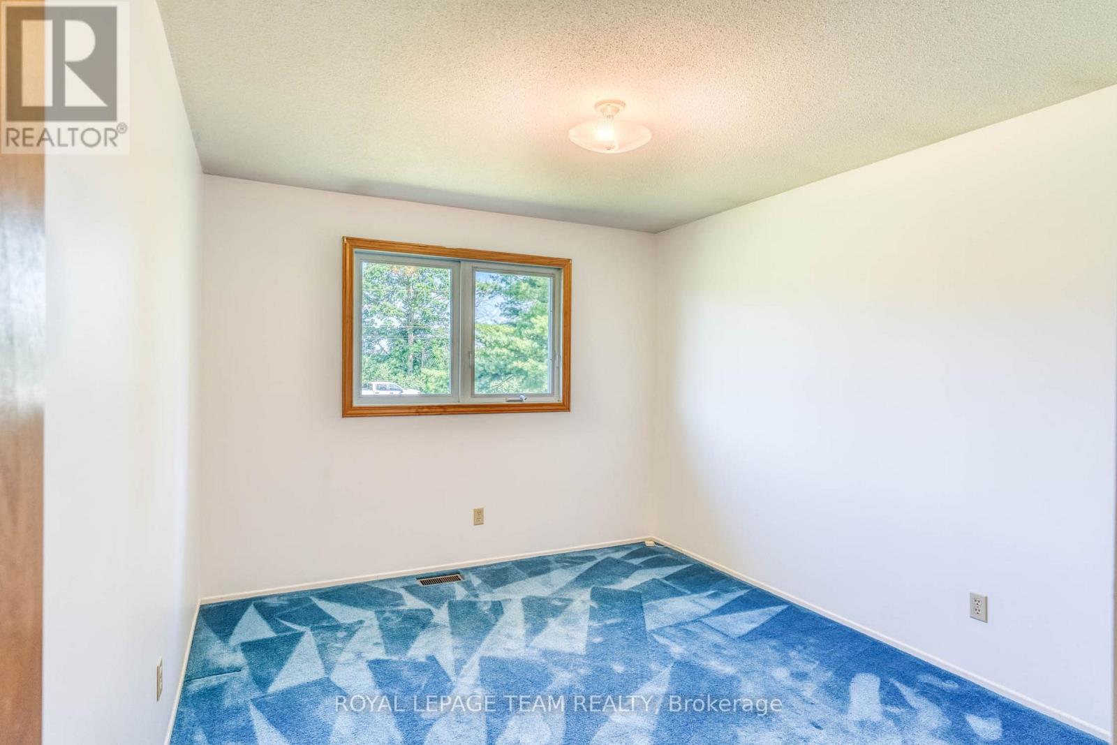 399 RAE ROAD - 26
