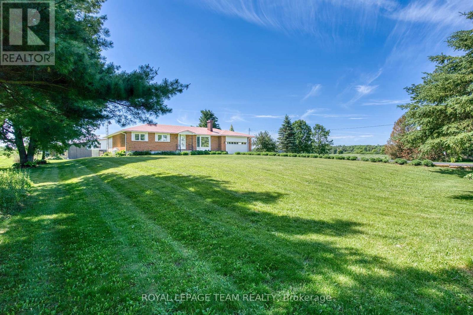 399 RAE ROAD - 3