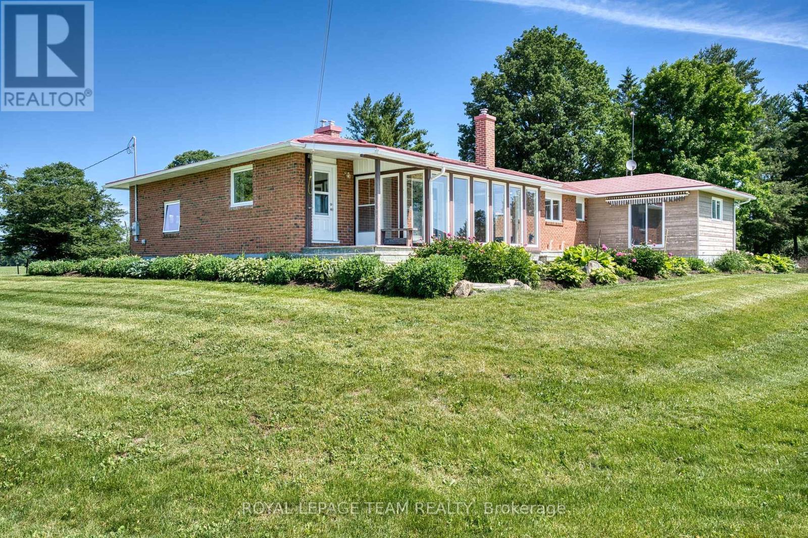 399 RAE ROAD - 36