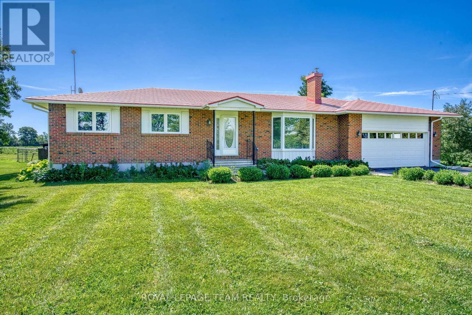 399 RAE ROAD - 4