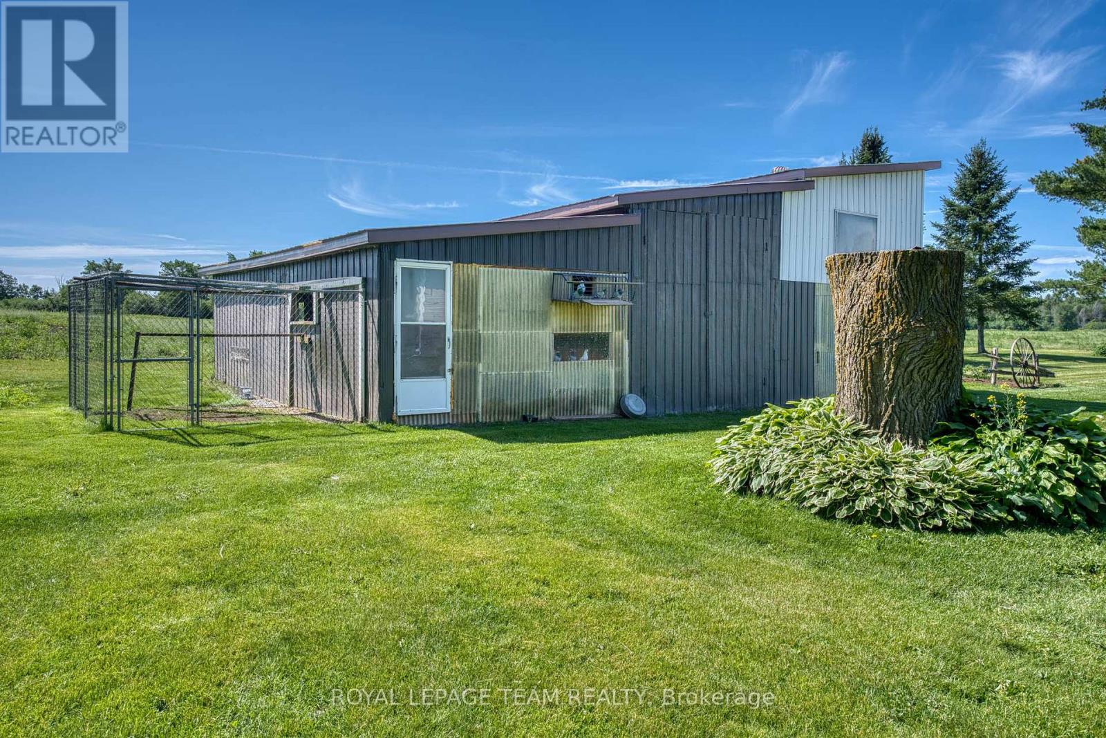 399 RAE ROAD - 43