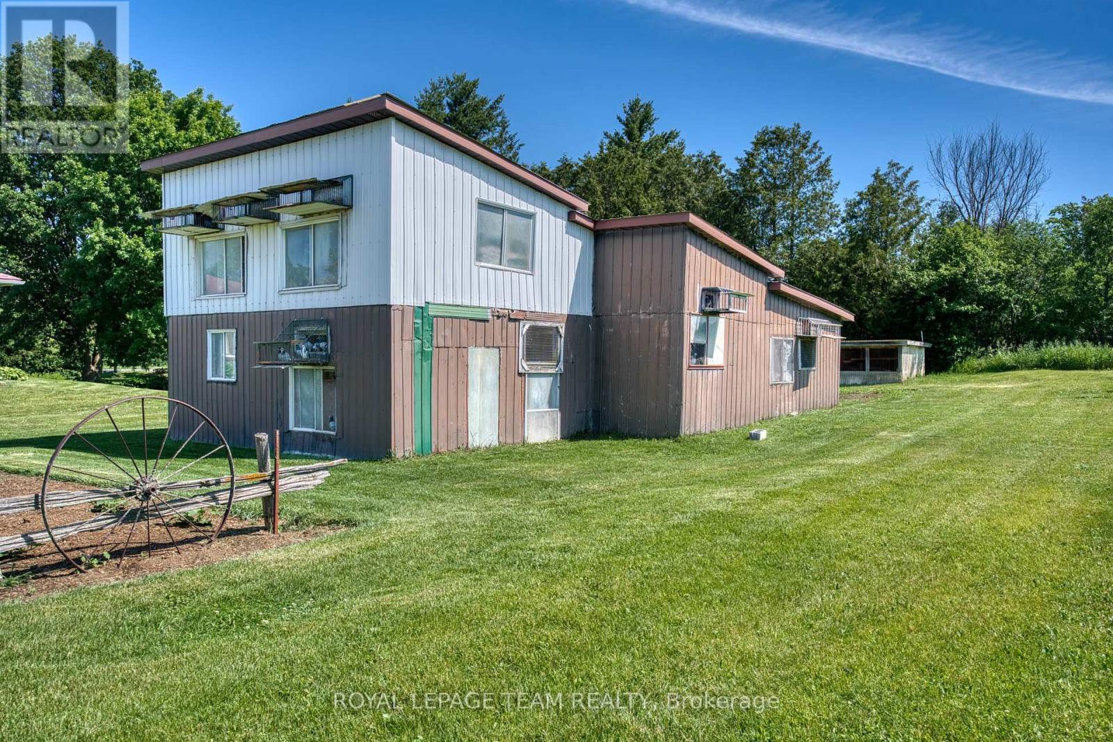 399 RAE ROAD - 44