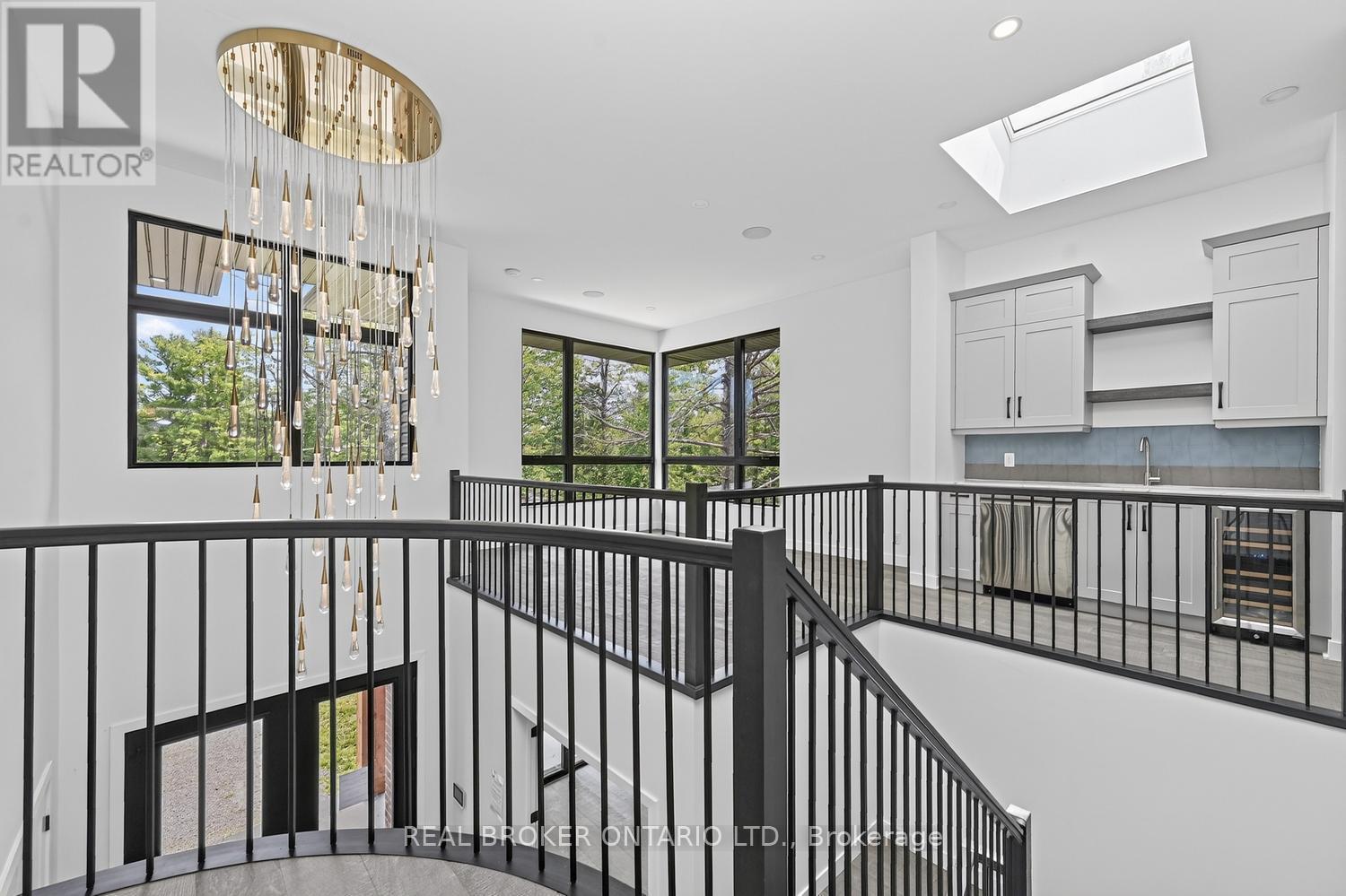 2068 RICHMOND ROAD - 14