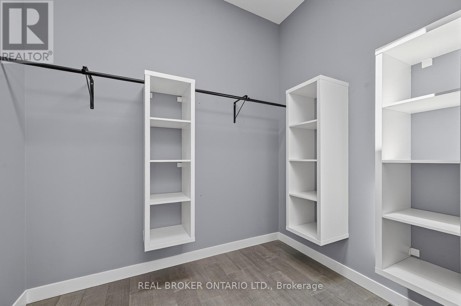 2068 RICHMOND ROAD - 32
