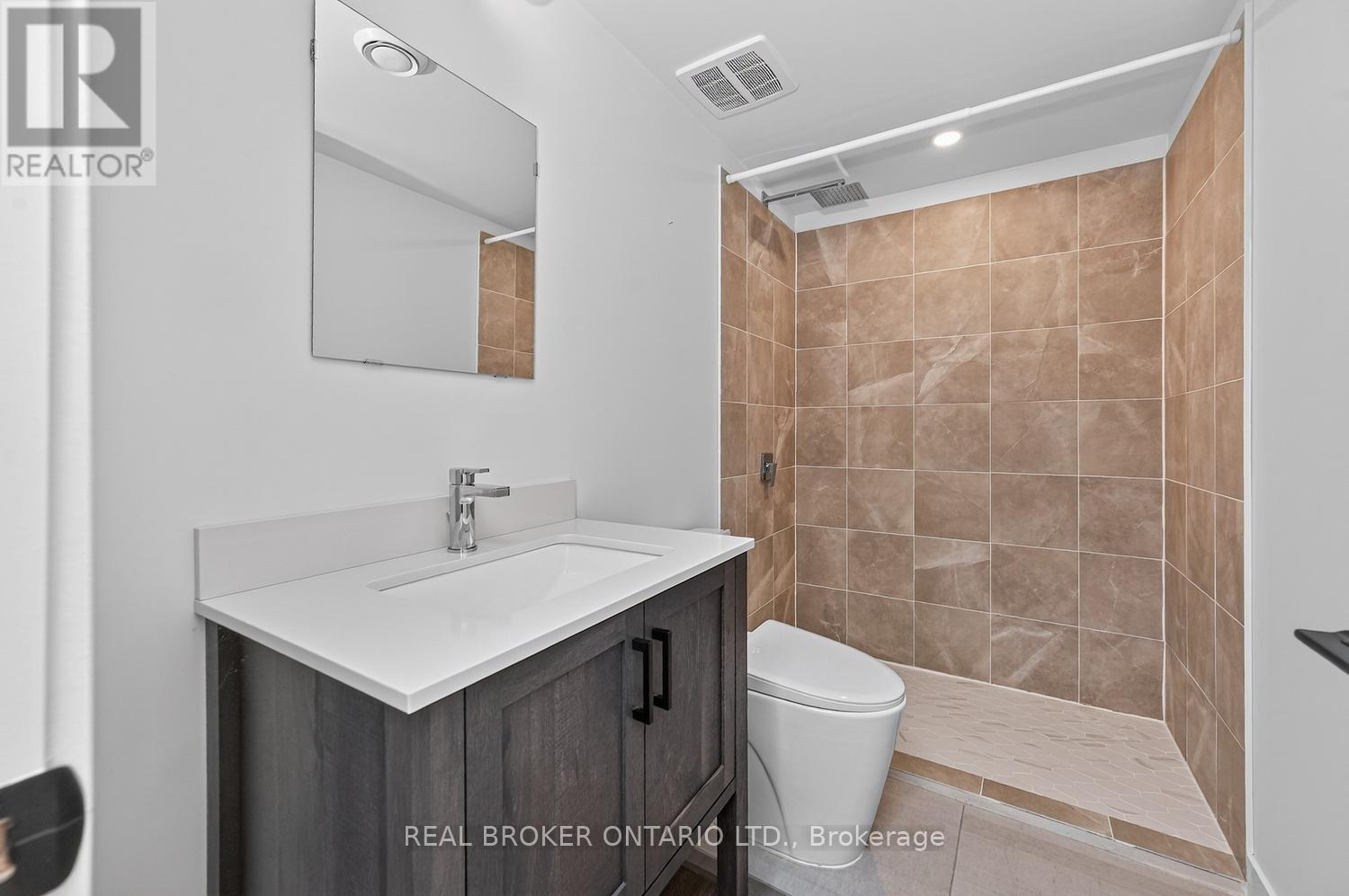 2068 RICHMOND ROAD - 36