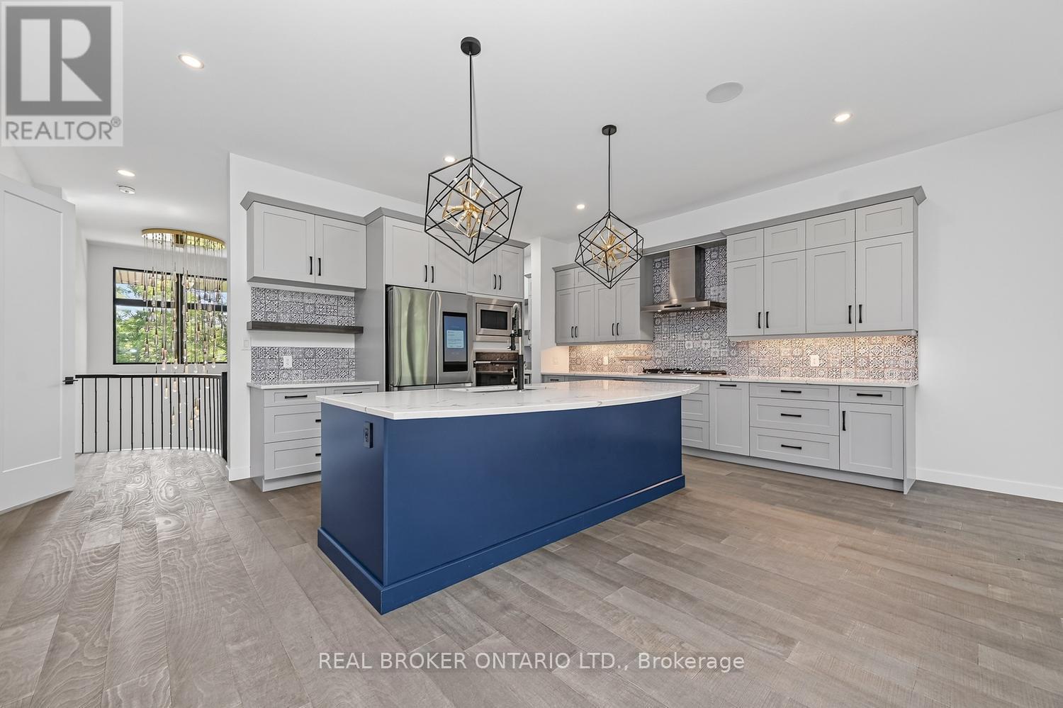 2068 RICHMOND ROAD - 9