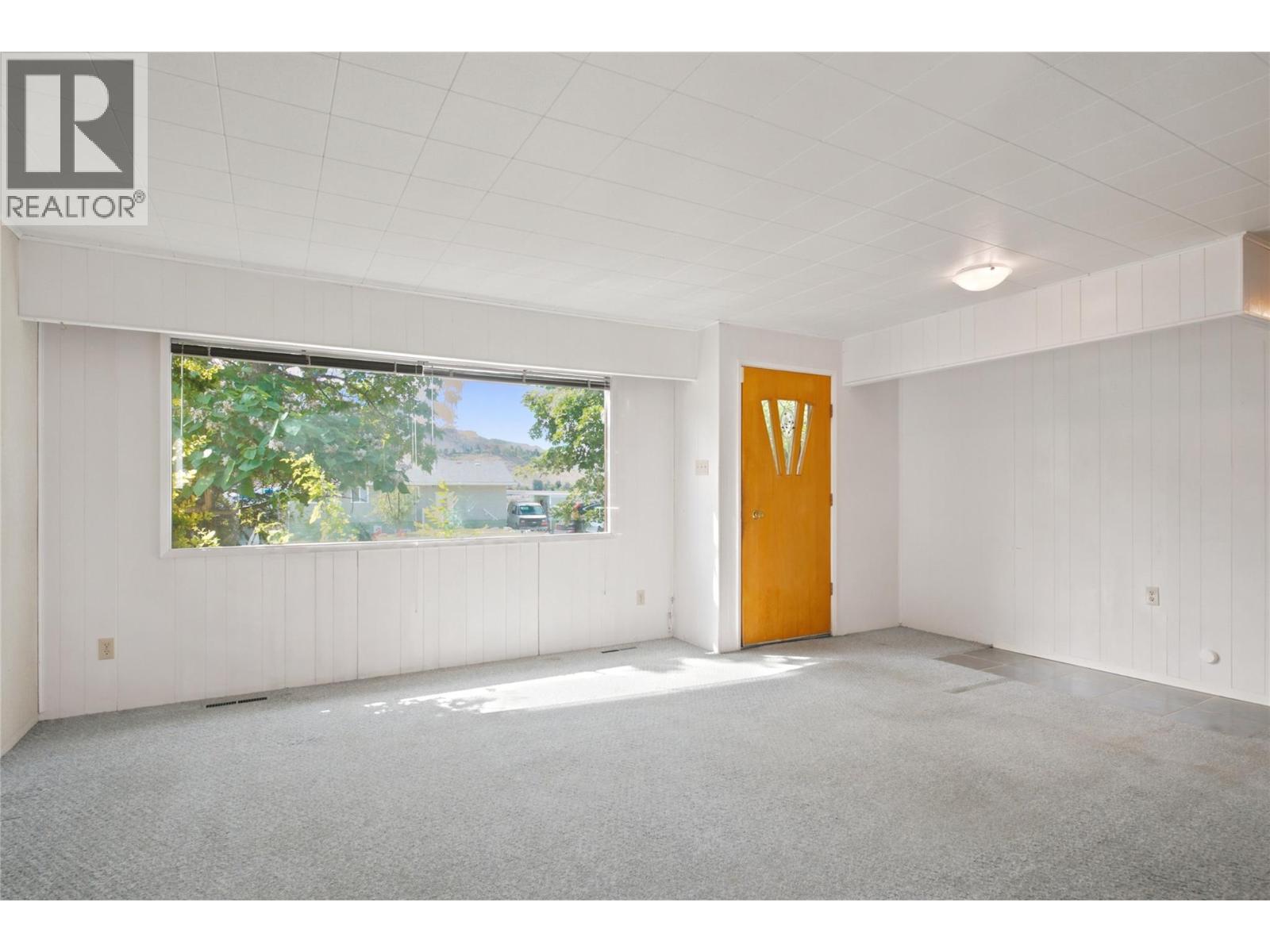 210 Ash Street - 6