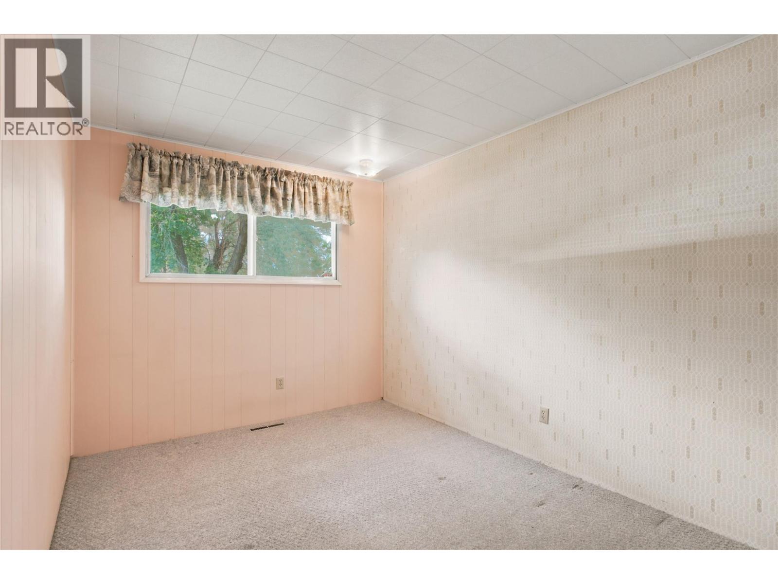 210 Ash Street - 14