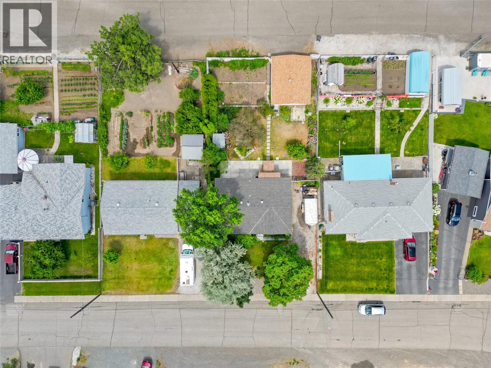 210 Ash Street - 1