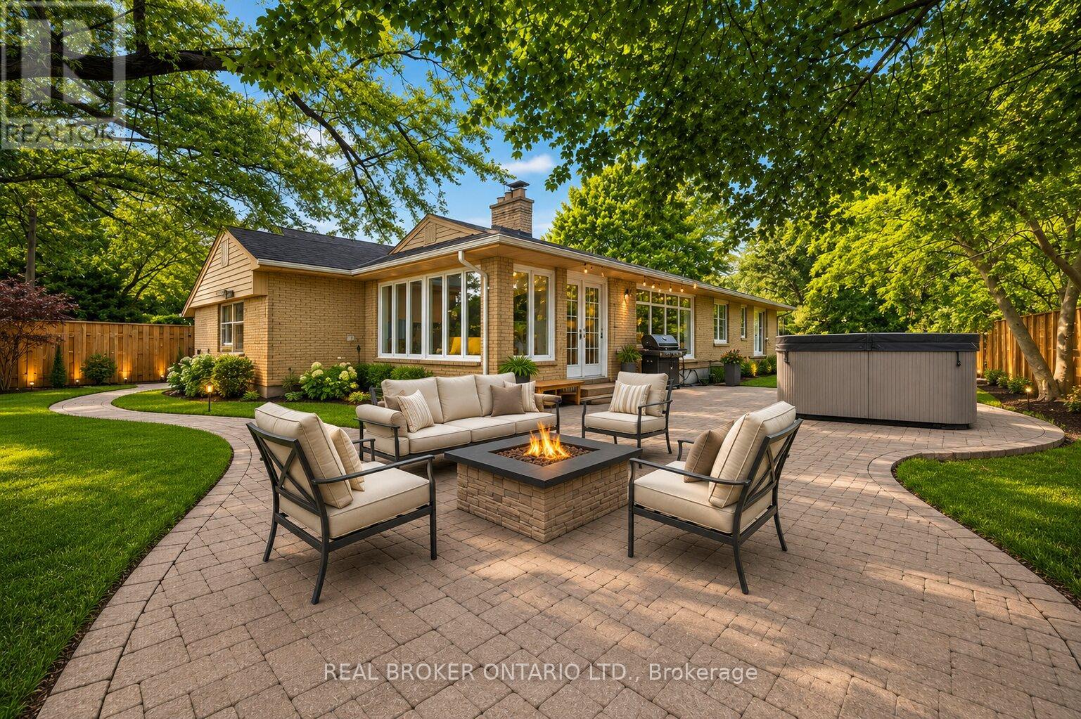 760 KINGSWAY DRIVE - 38