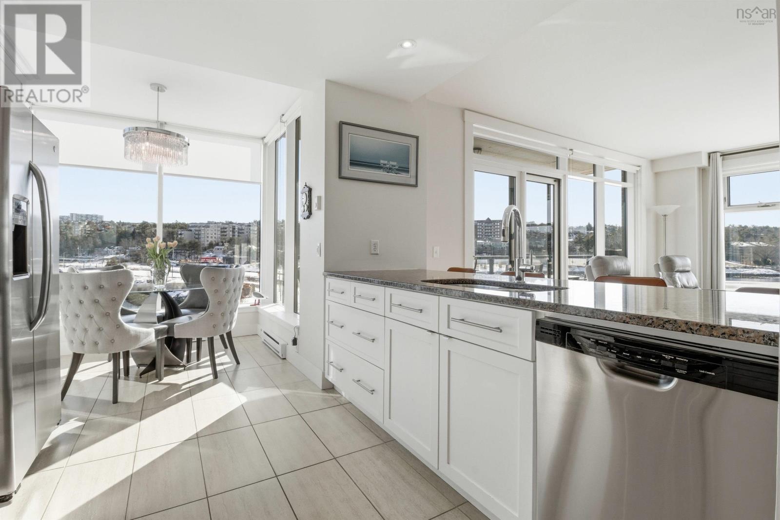 #305 220 Waterfront Drive - 11