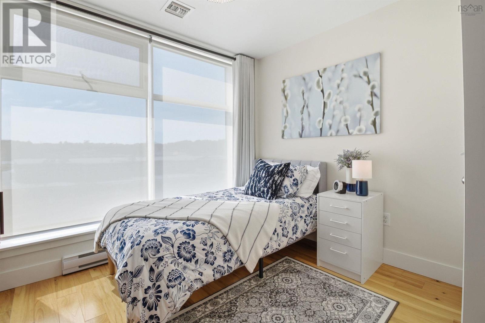 #305 220 Waterfront Drive - 20