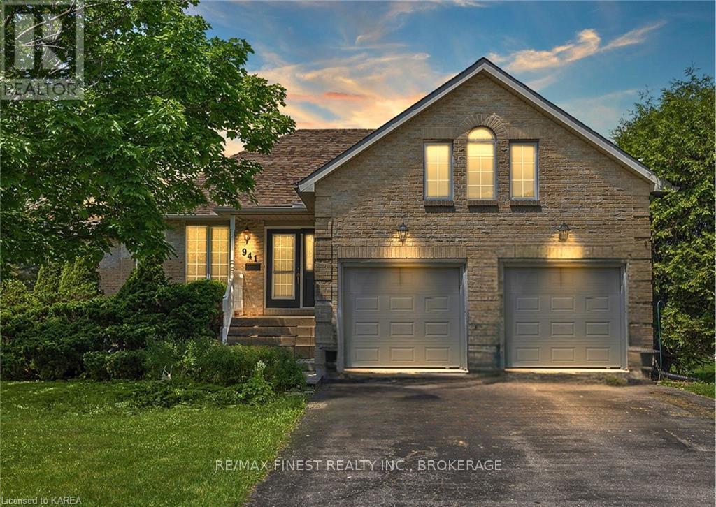 941 MALVERN TERRACE - 1