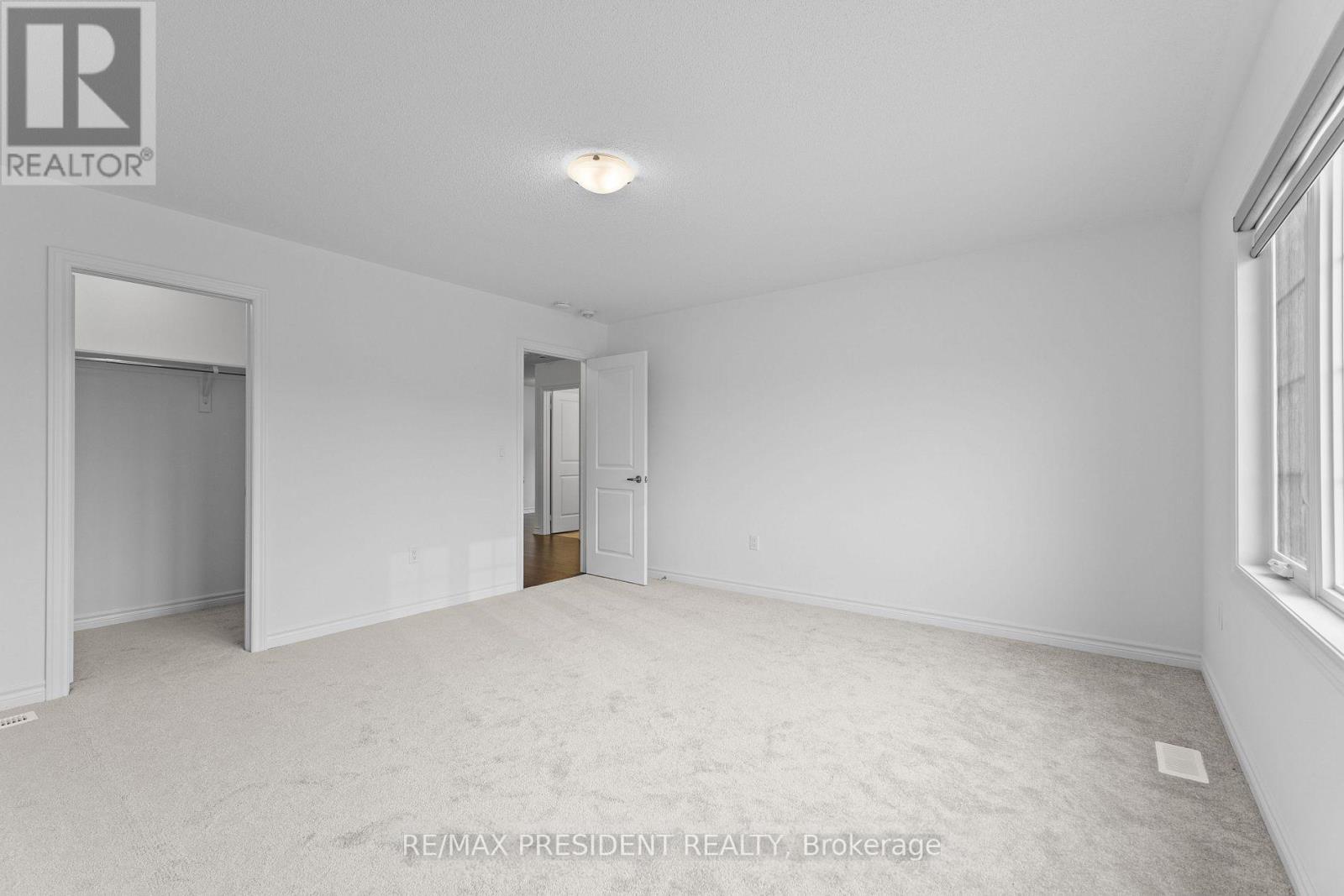 335 RUSSELL STREET - 20