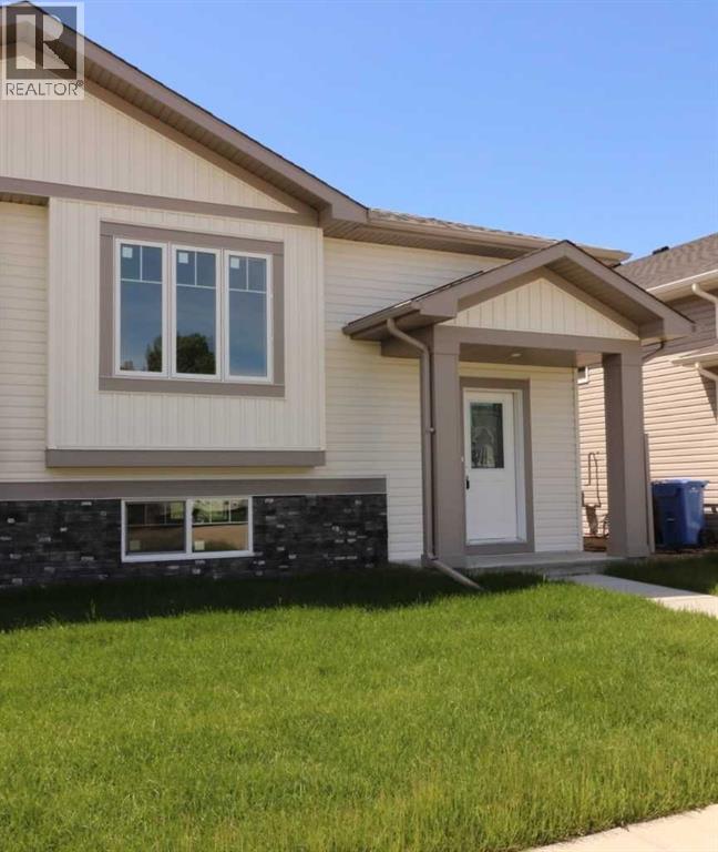 443 Henricks Drive, Irricana, Alberta, T0M1B0