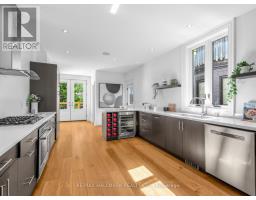 25 Grange Avenue, Toronto, ON M5T1C6 Photo 18