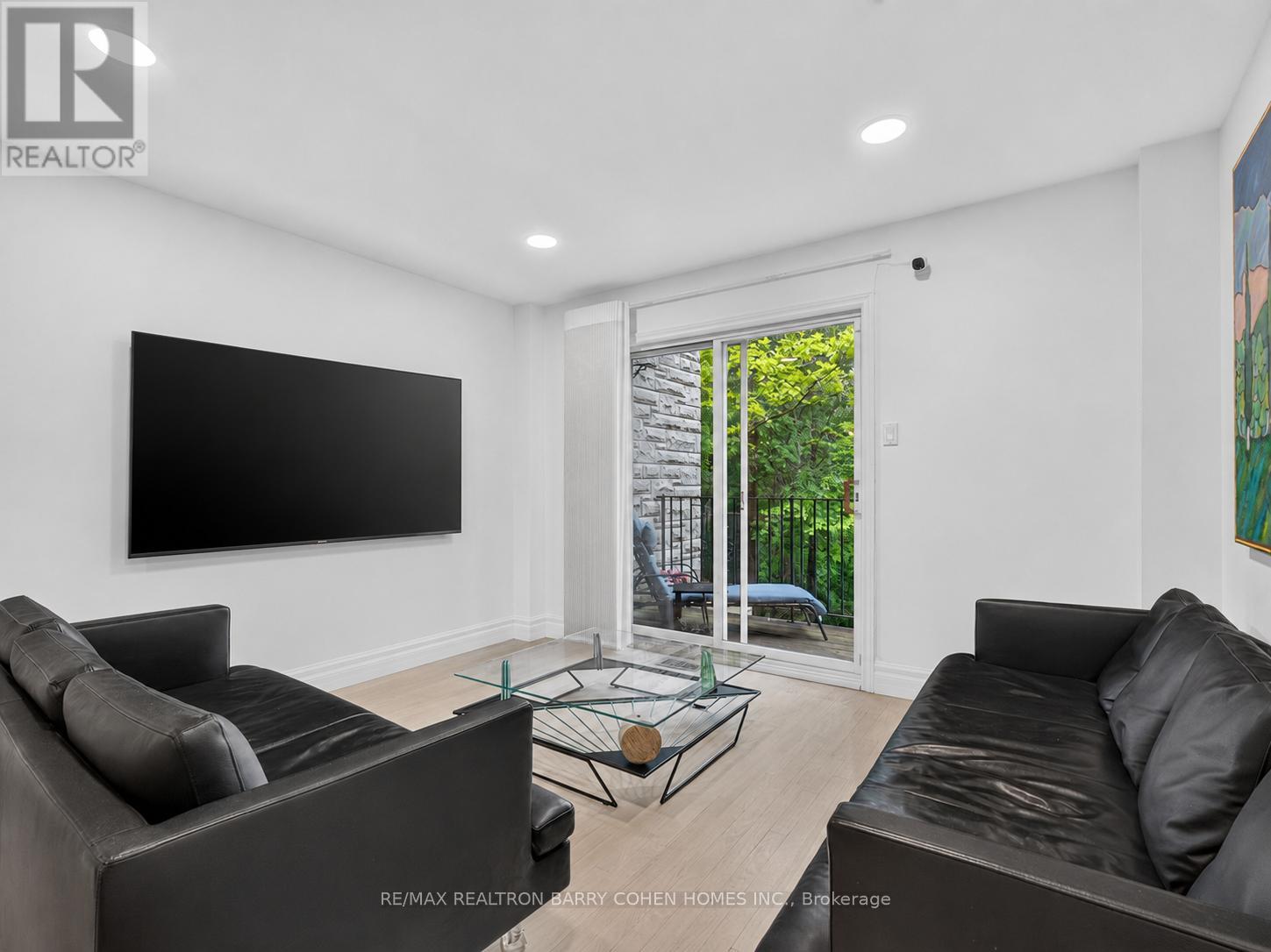 21 BIRCHBANK LANE - 10