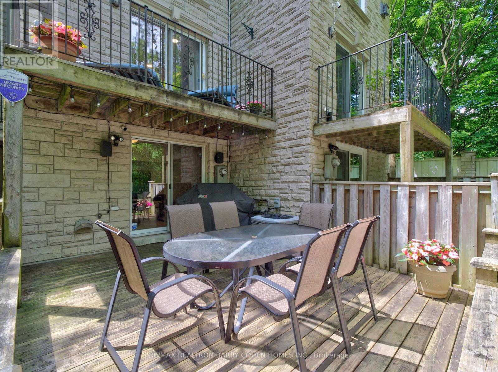21 BIRCHBANK LANE - 25