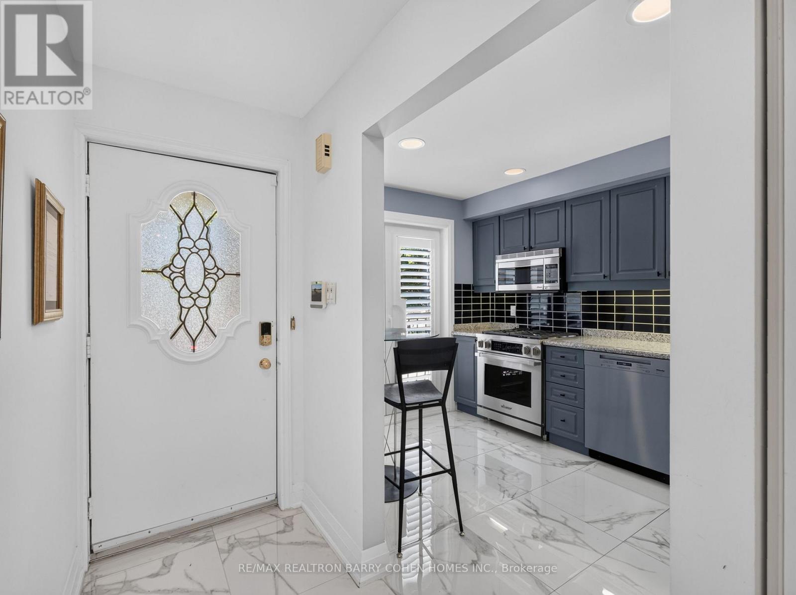 21 BIRCHBANK LANE - 4