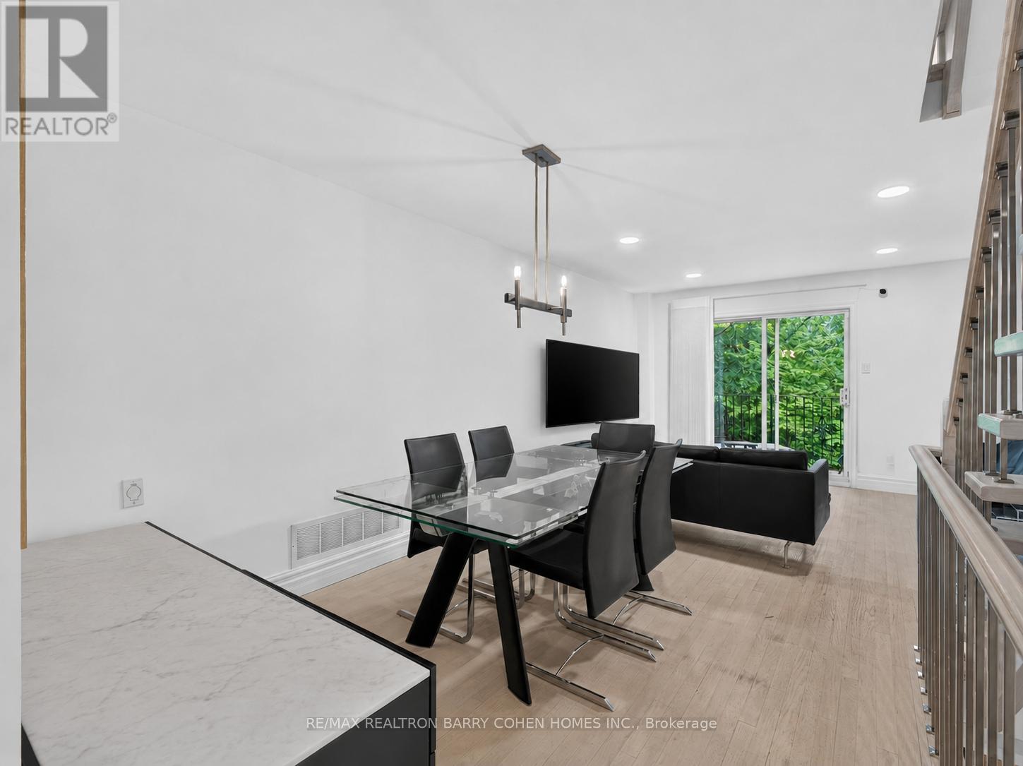 21 BIRCHBANK LANE - 8