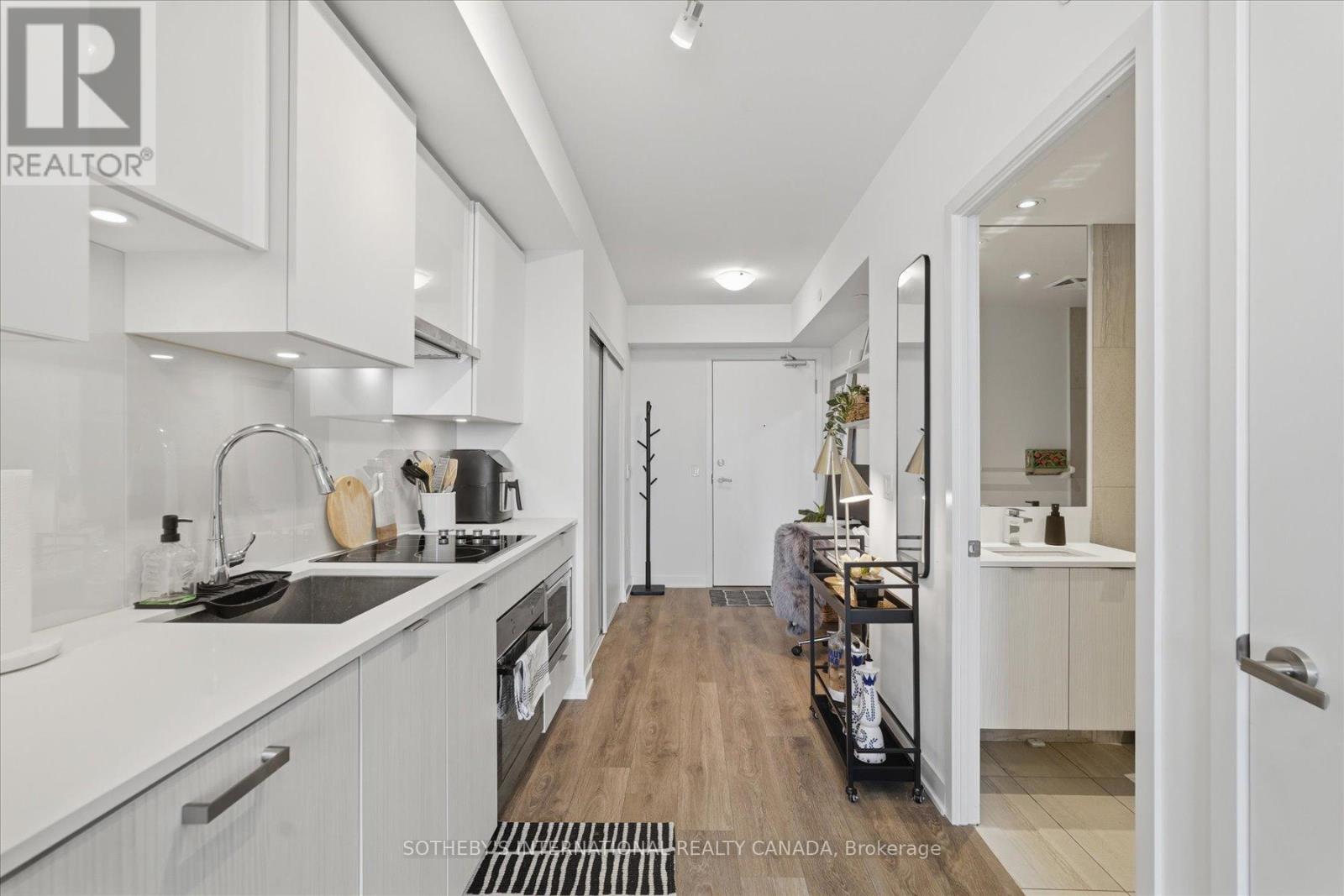 #2307 195 REDPATH AVENUE - 18