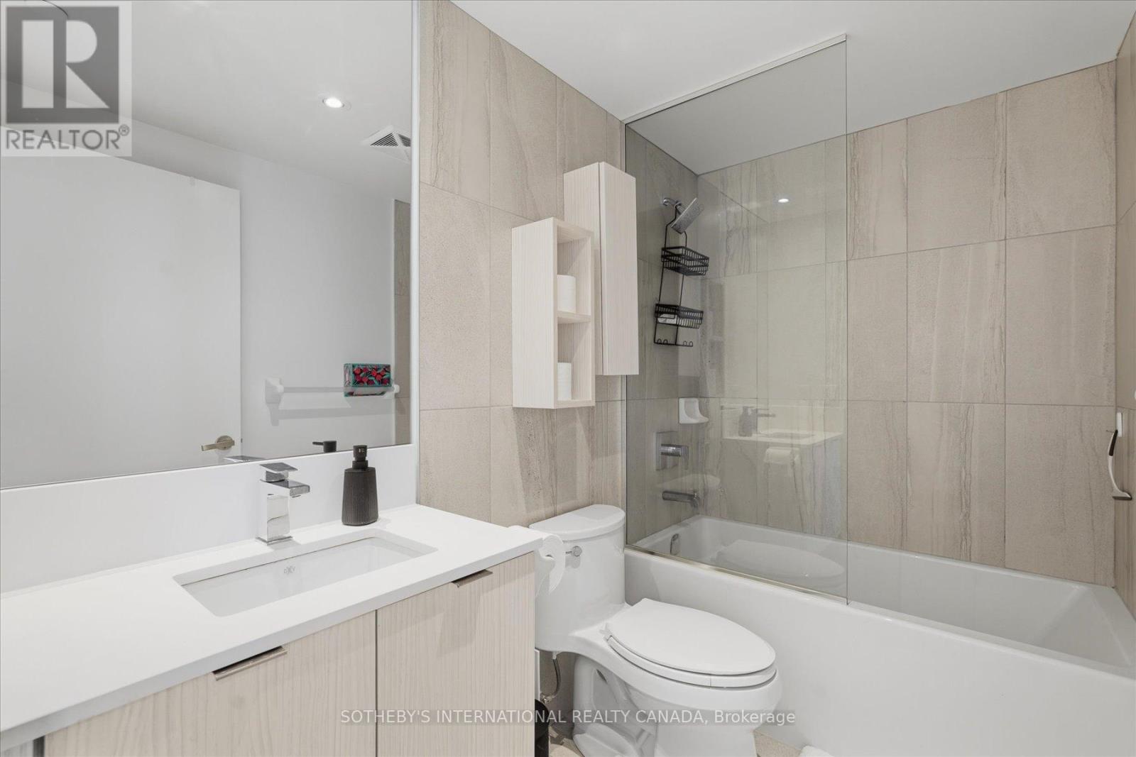 #2307 195 REDPATH AVENUE - 19