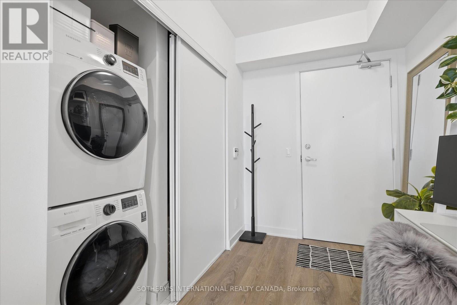 #2307 195 REDPATH AVENUE - 21