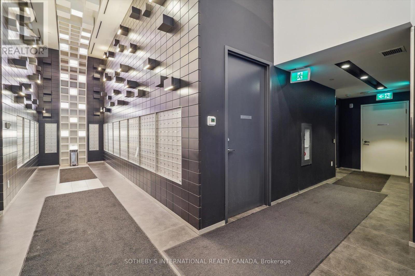 #2307 195 REDPATH AVENUE - 34