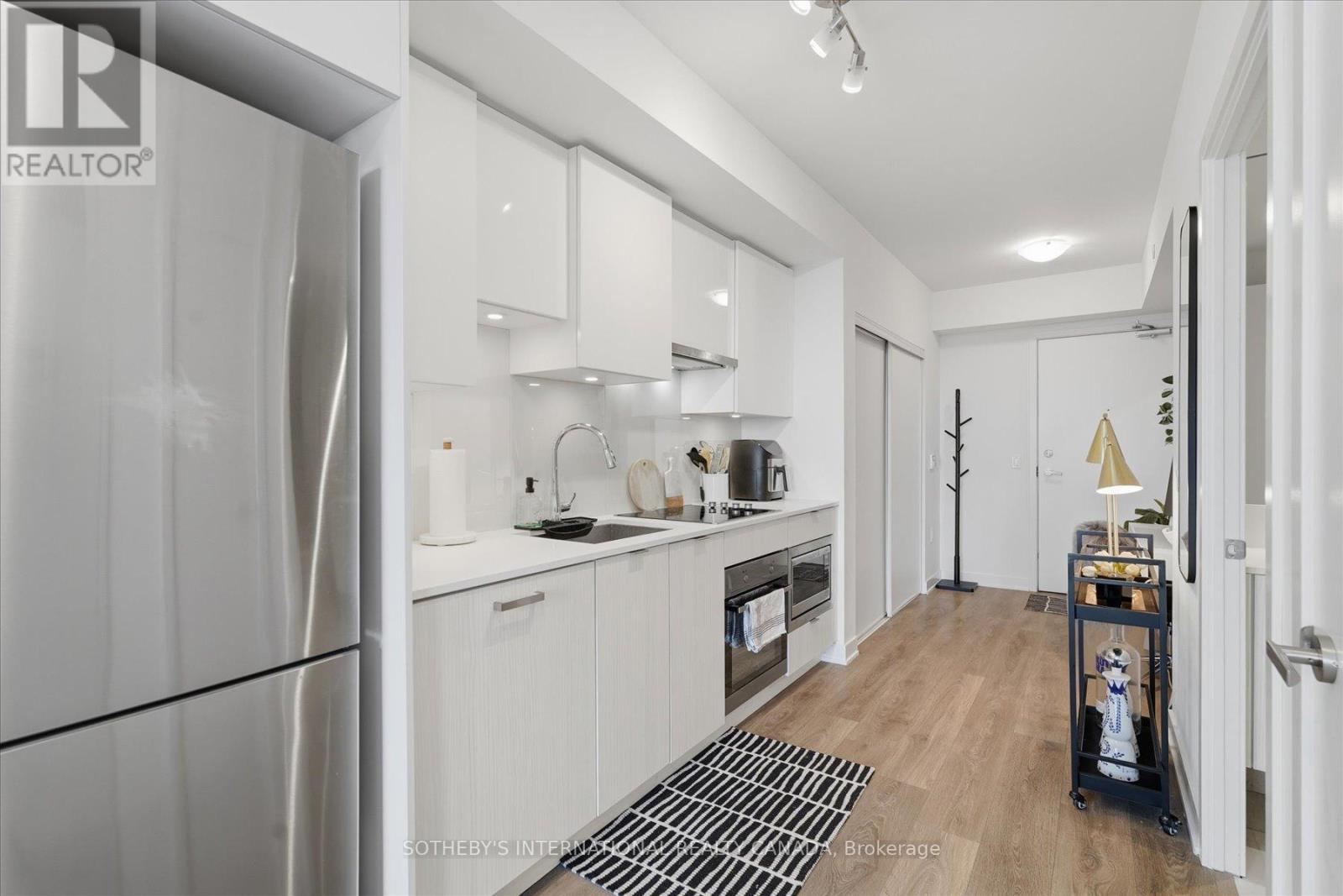 #2307 195 REDPATH AVENUE - 9