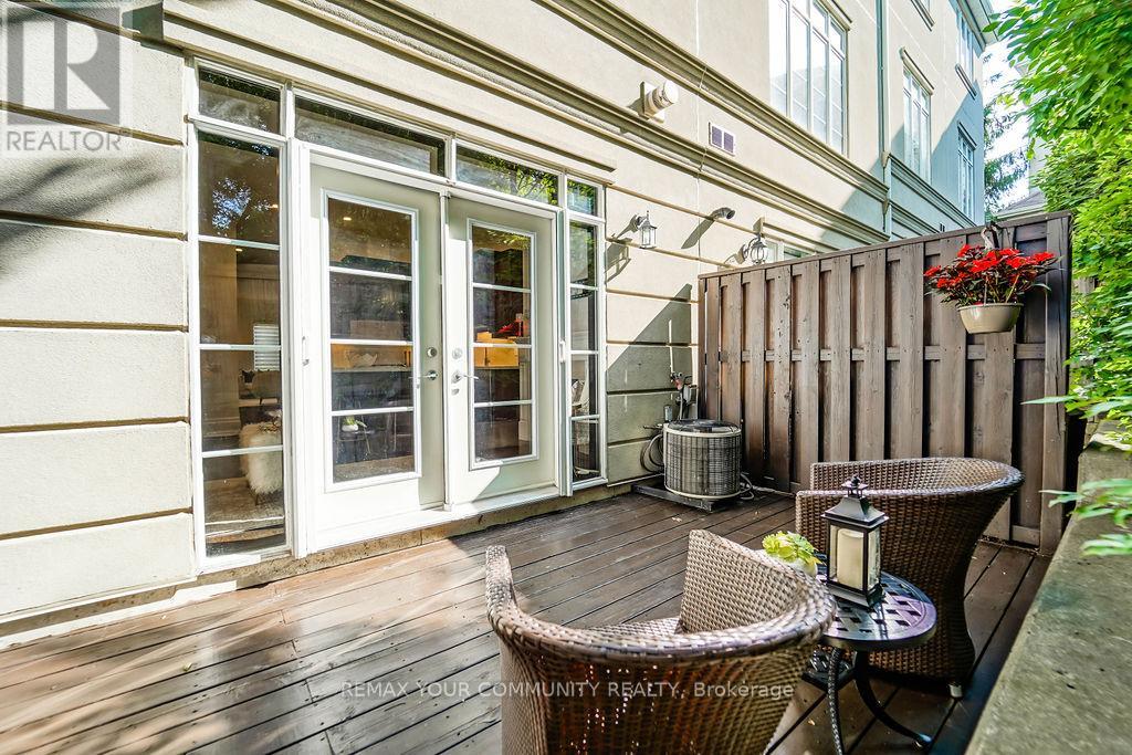 #212 47 YORK MILLS ROAD - 18