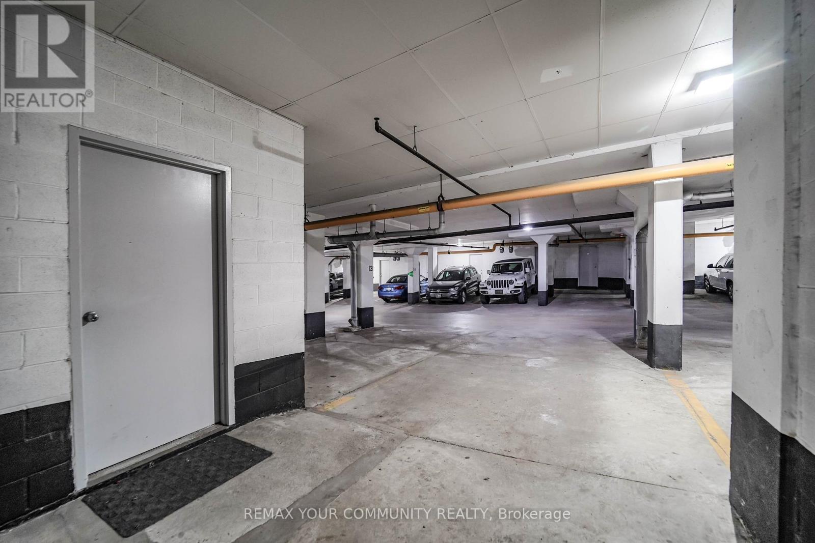 #212 47 YORK MILLS ROAD - 46